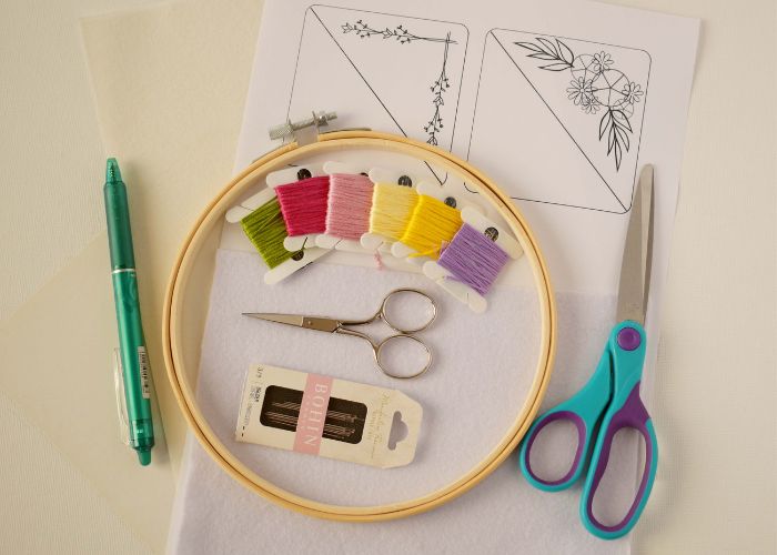 Outils et matériel pour fabriquer des signets