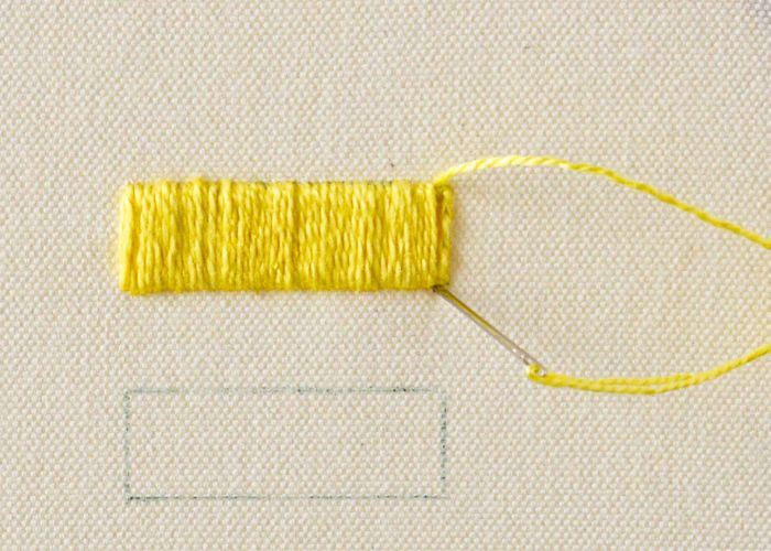 Point de satin fouetté Étape 3